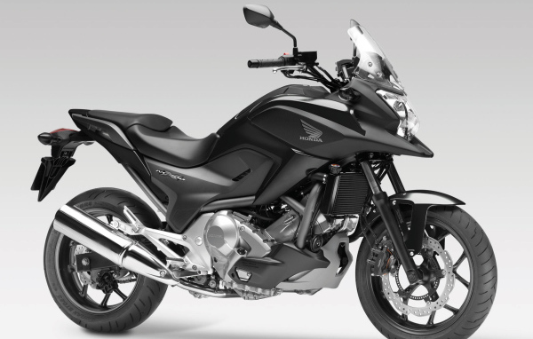 Мотоцикл модели Honda NC 700 X