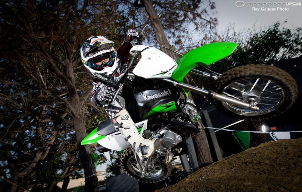 Мотоцикл модели Kawasaki KLX 110