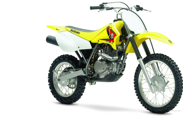 Быстрый мотоцикл Suzuki  DR-Z 125