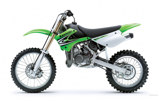 Быстрый мотоцикл Kawasaki KX 85-II