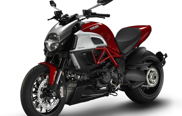 Невероятный мотоцикл Ducati Diavel