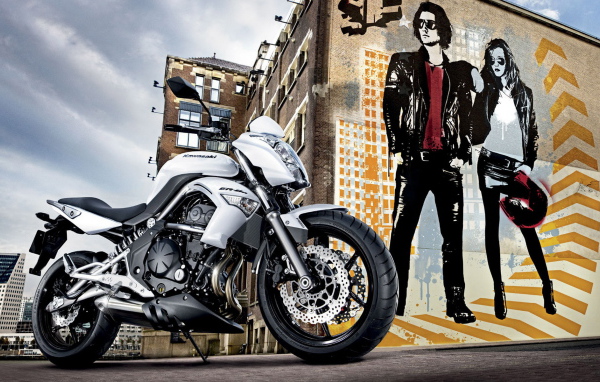 Невероятный мотоцикл Kawasaki ER-6n