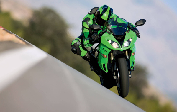 Невероятный мотоцикл Kawasaki Ninja ZX-6R