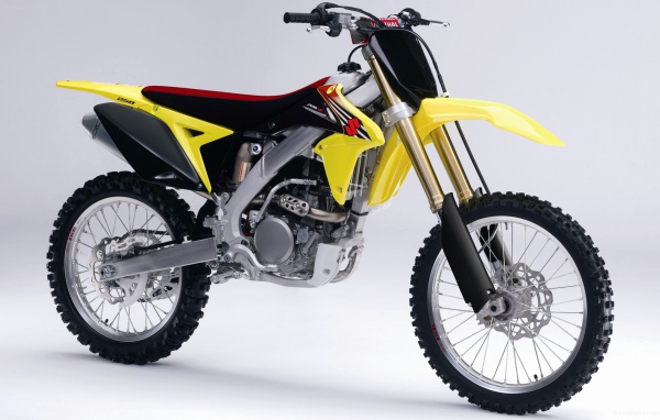 Невероятный мотоцикл Suzuki RM-Z 250