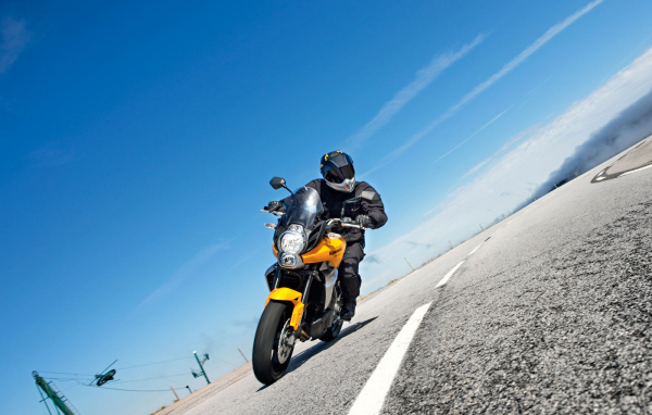 Невероятно быстрый мотоцикл Kawasaki Versys