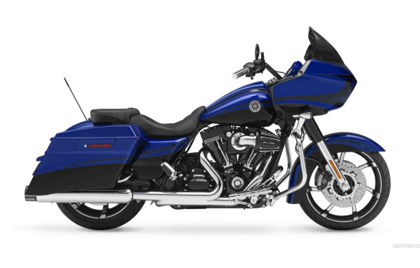 Невероятно быстрый мотоцикл Harley-Davidson CVO Road Glide Custom