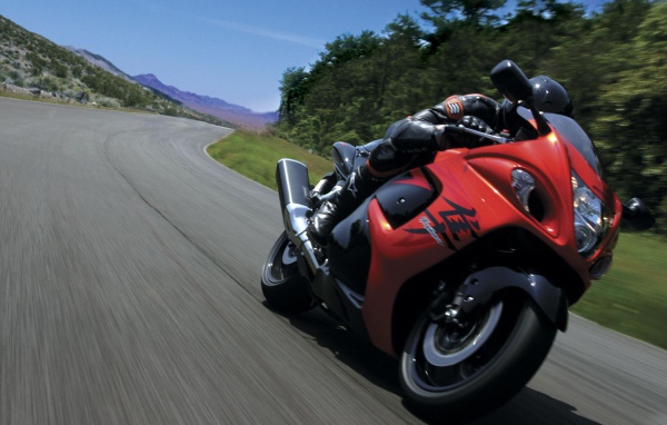 Невероятный мотоцикл Suzuki  GSX 1300 R