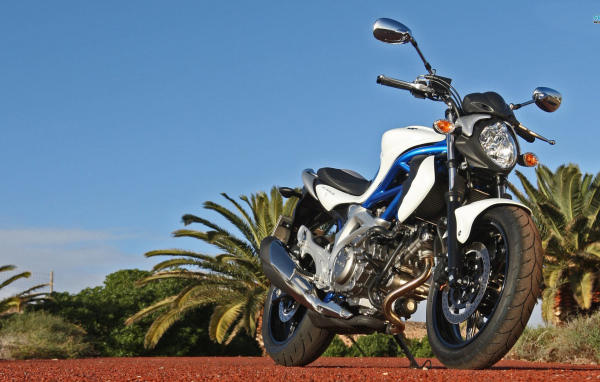 Мотоцикл Suzuki модели SFV 650