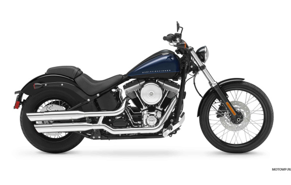 Мотоцикл модели Harley-Davidson Softail Blackline