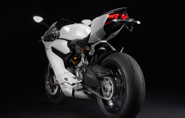 Новый мотоцикл Ducati Superbike 1199 Panigale