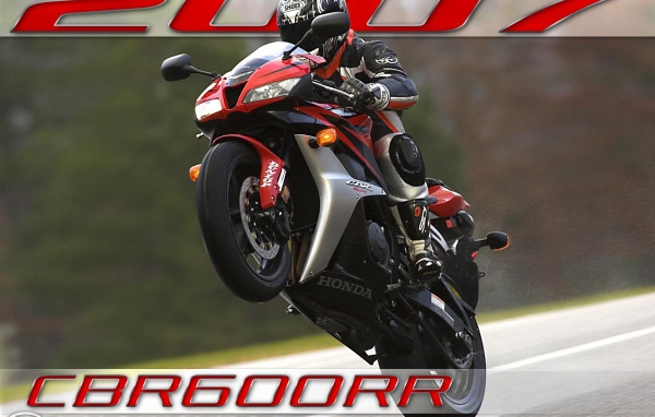 Новый мотоцикл Honda CBR 600 RR