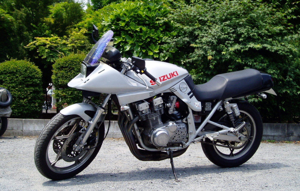 Новый мотоцикл Suzuki  GS 500