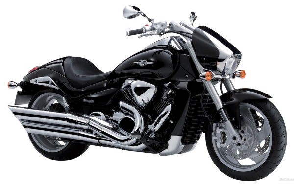 Новый мотоцикл Suzuki Intruder C800C