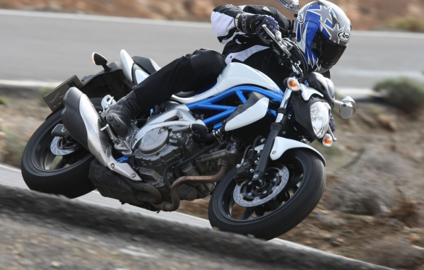 Новый мотоцикл Suzuki SFV 650