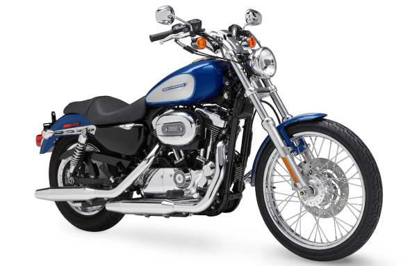 Новый мотоцикл Harley-Davidson XL 1200C Sportster Custom