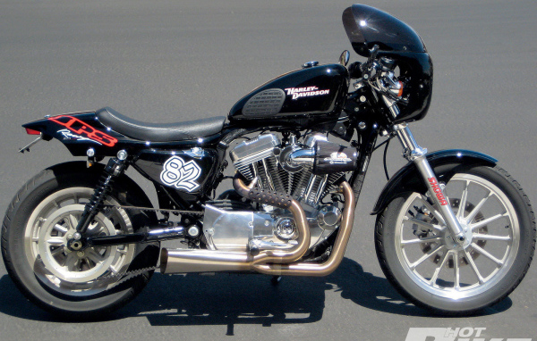 Новый мотоцикл Harley-Davidson XL 883R Sportster Roadster