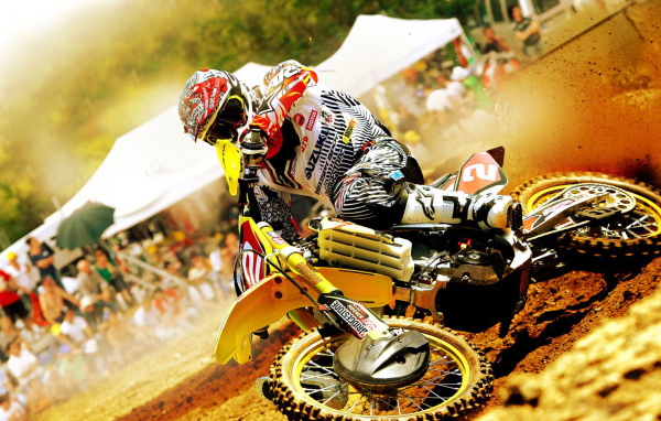 Новый надежный мотоцикл Suzuki RMX 450 Z