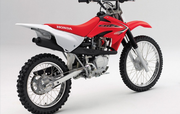 Новый надежный мотоцикл Honda CRF 110 F
