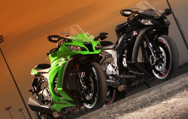 Новый надежный мотоцикл Kawasaki Ninja ZX-10R