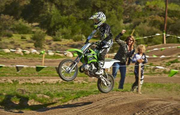 Надежный мотоцикл Kawasaki KLX 110