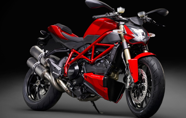 Тест-драйв мотоцикла Ducati Streetfighter 848