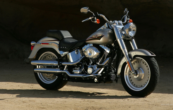 Тест-драйв мотоцикла Harley-Davidson Fat Boy