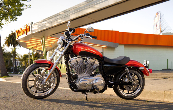 Тест-драйв мотоцикла Harley-Davidson XL 883L Sportster