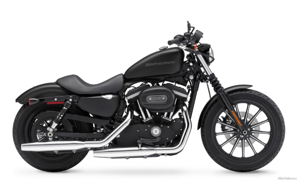 Тест-драйв мотоцикла Harley-Davidson XL 883N Sportster Iron
