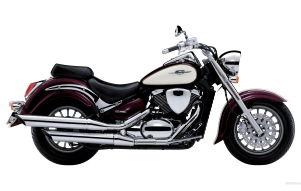 Тест-драйв мотоцикла Suzuki Intruder C800C