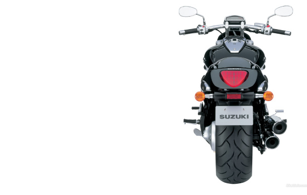 Тест-драйв мотоцикла Suzuki Intruder M1800 R