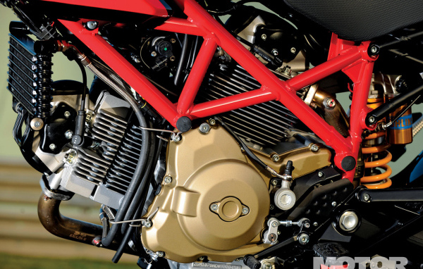 Надежный мотоцикл Ducati Hypermotard SP