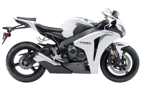 Белый Honda cbr 1000rr