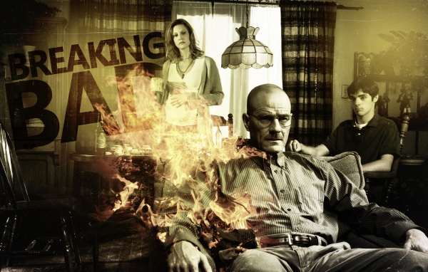 Горящий человек сидит на стуле