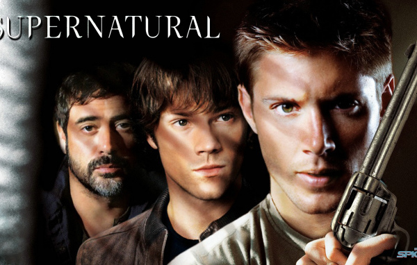 Дин с пистолетом из сериала Сверхъестественное