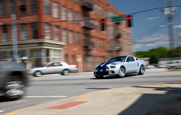 Need for Speed: Жажда скорости езда на улице