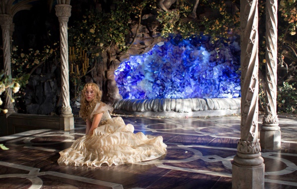 Премьера фильма Красавица и чудовище 2014