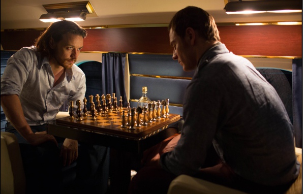  Люди Икс: Дни минувшего будущего Магнето и Ксавье играют в шахматы