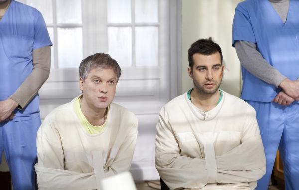 Ёлки 3 Ургант в психушке