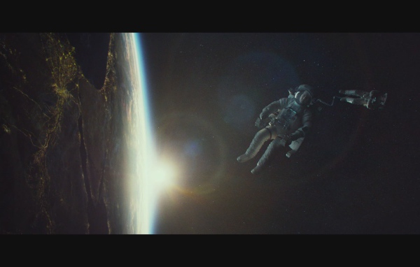 Отличный фильм Гравитация