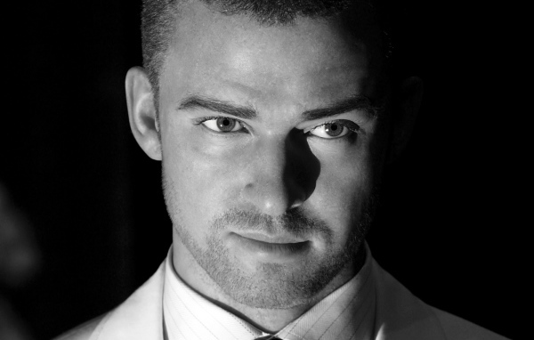 Джастин Тимберлейк черно-белая фотосессия