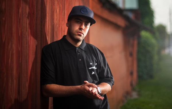 SLIM во дворе