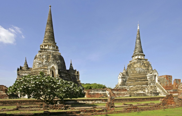 Буддийские пагоды