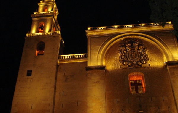 Костел с колоколами