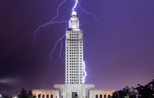 Удар молнии