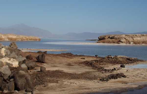 Каменистый берег моря