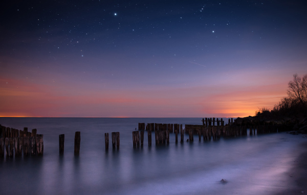 Звездная ночь на море