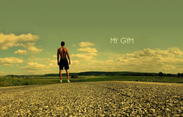 Человек на дороге