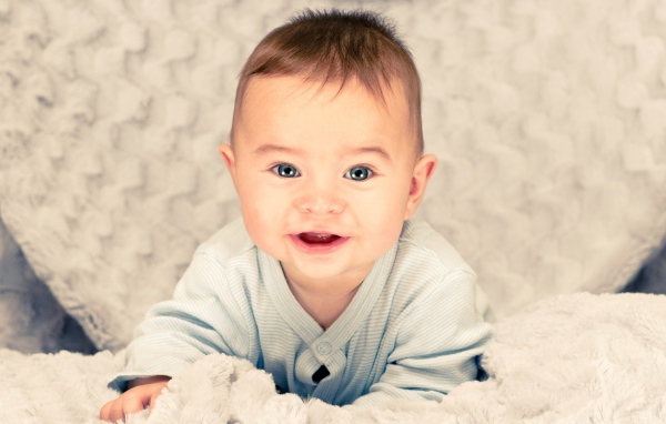 Очаровательный ребенок