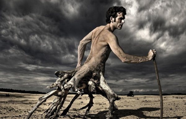 Человек дерево