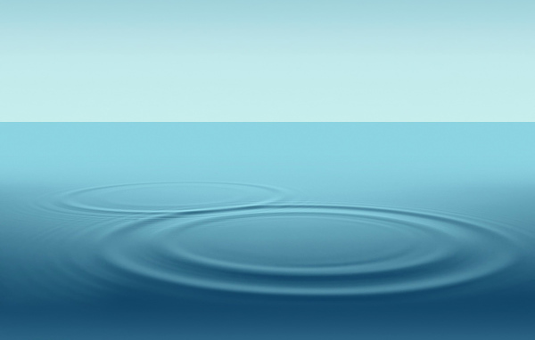 Круги на синей воде